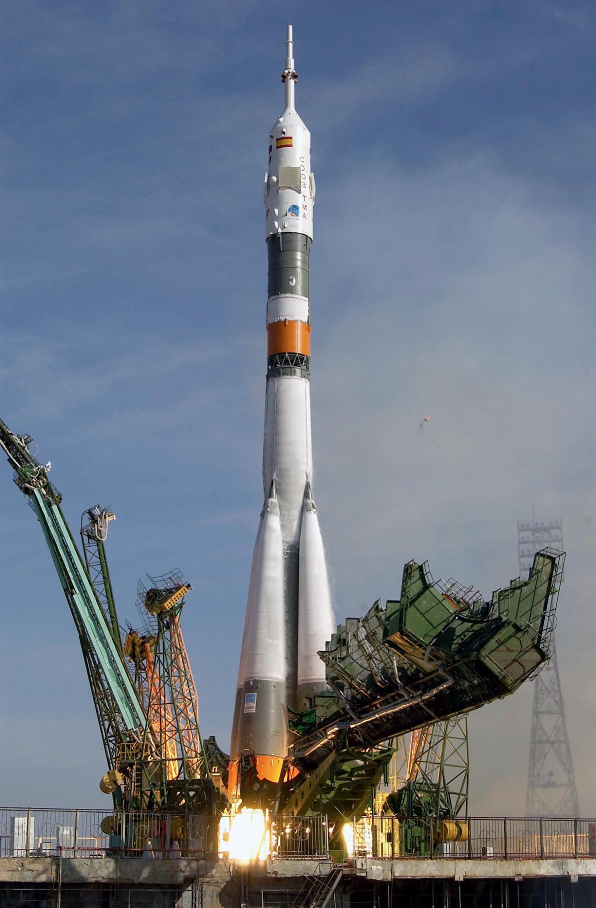 Soyuz U | Foton 5 cover image
