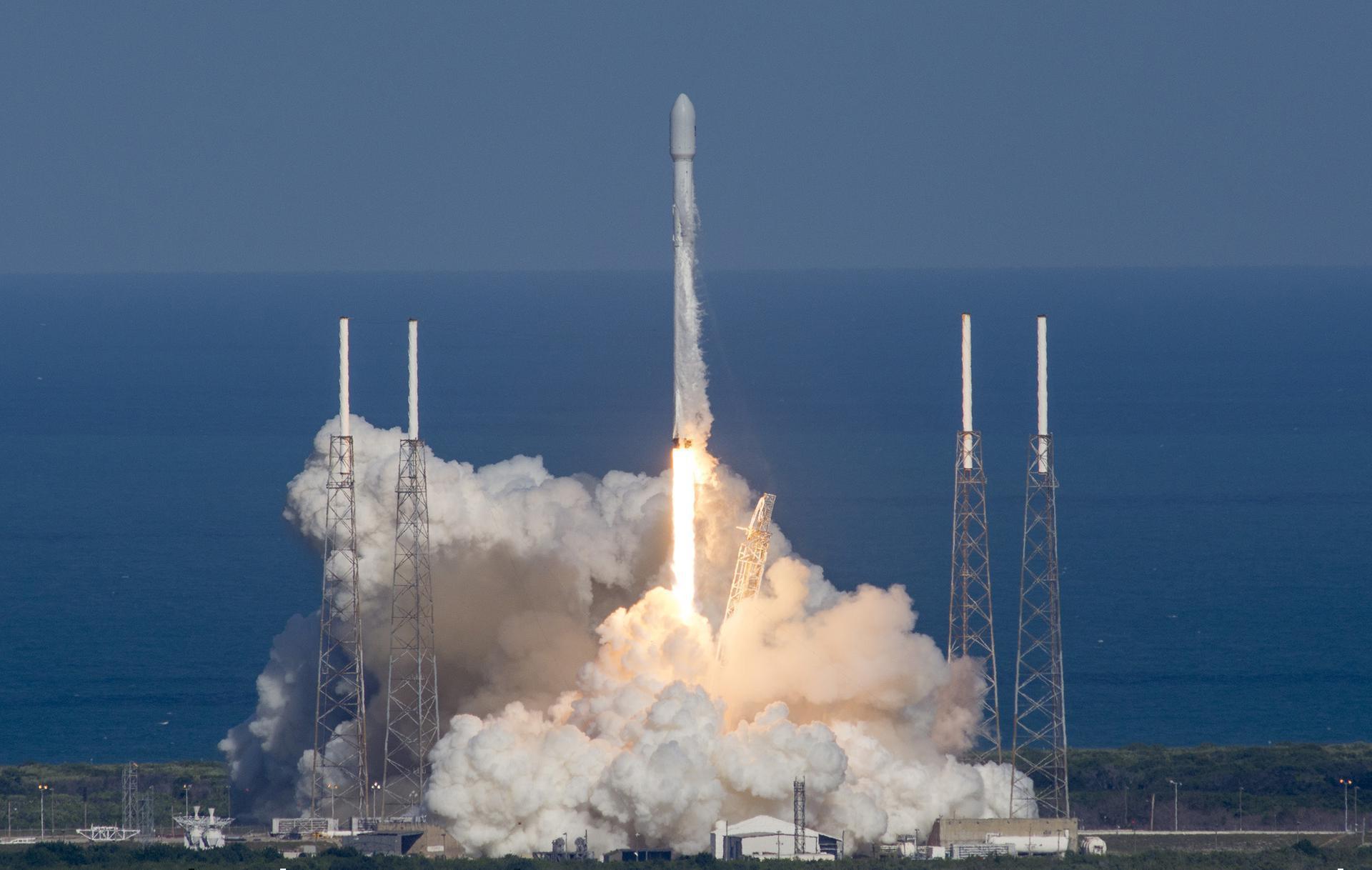 Falcon 9 Full Thrust | Iridium-1 cover image