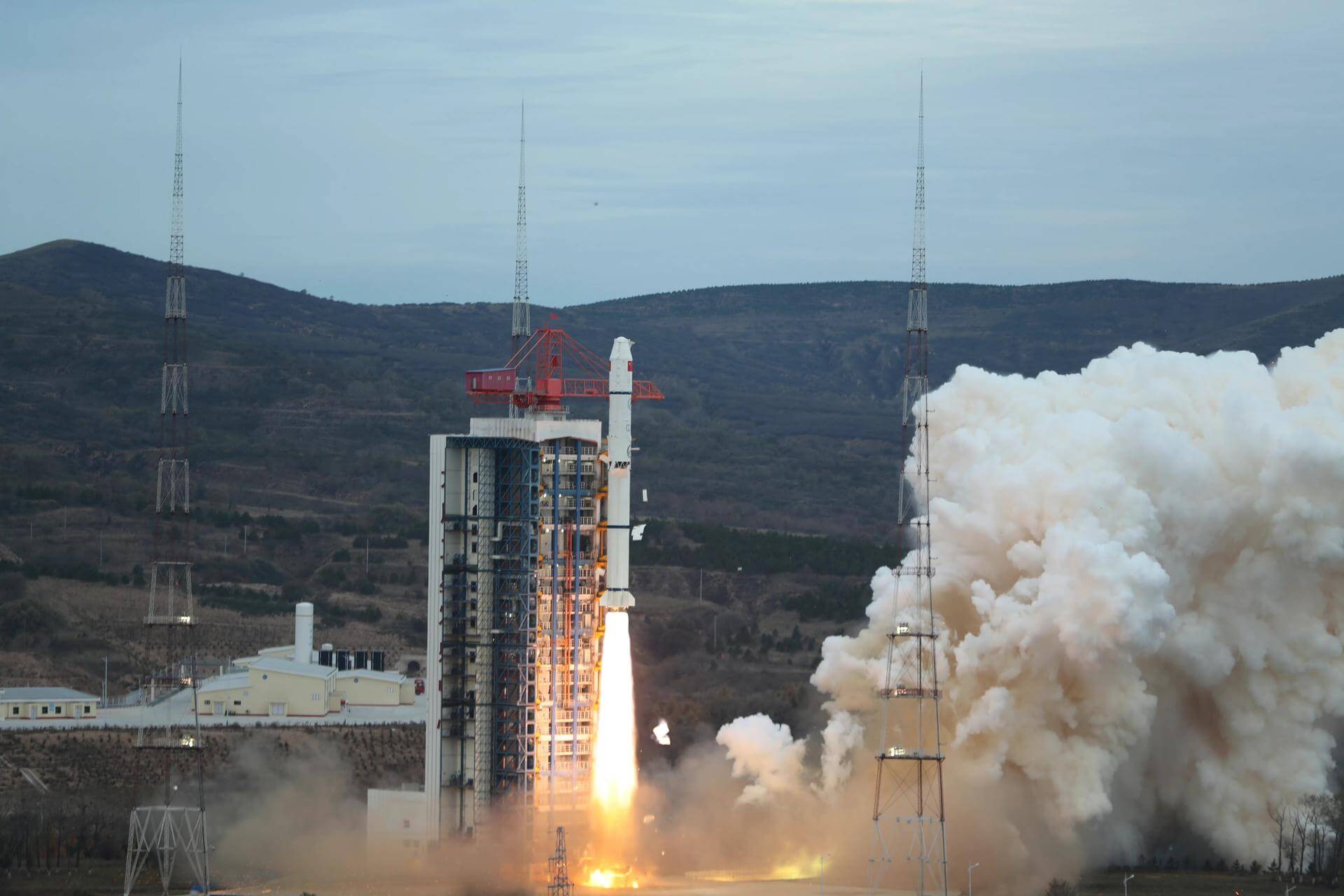 Long March 2C | 5 m S-SAR-01 (Huanjing-2E) cover image