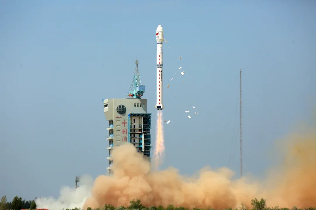 Long March 4C | Fengyun-3F cover image