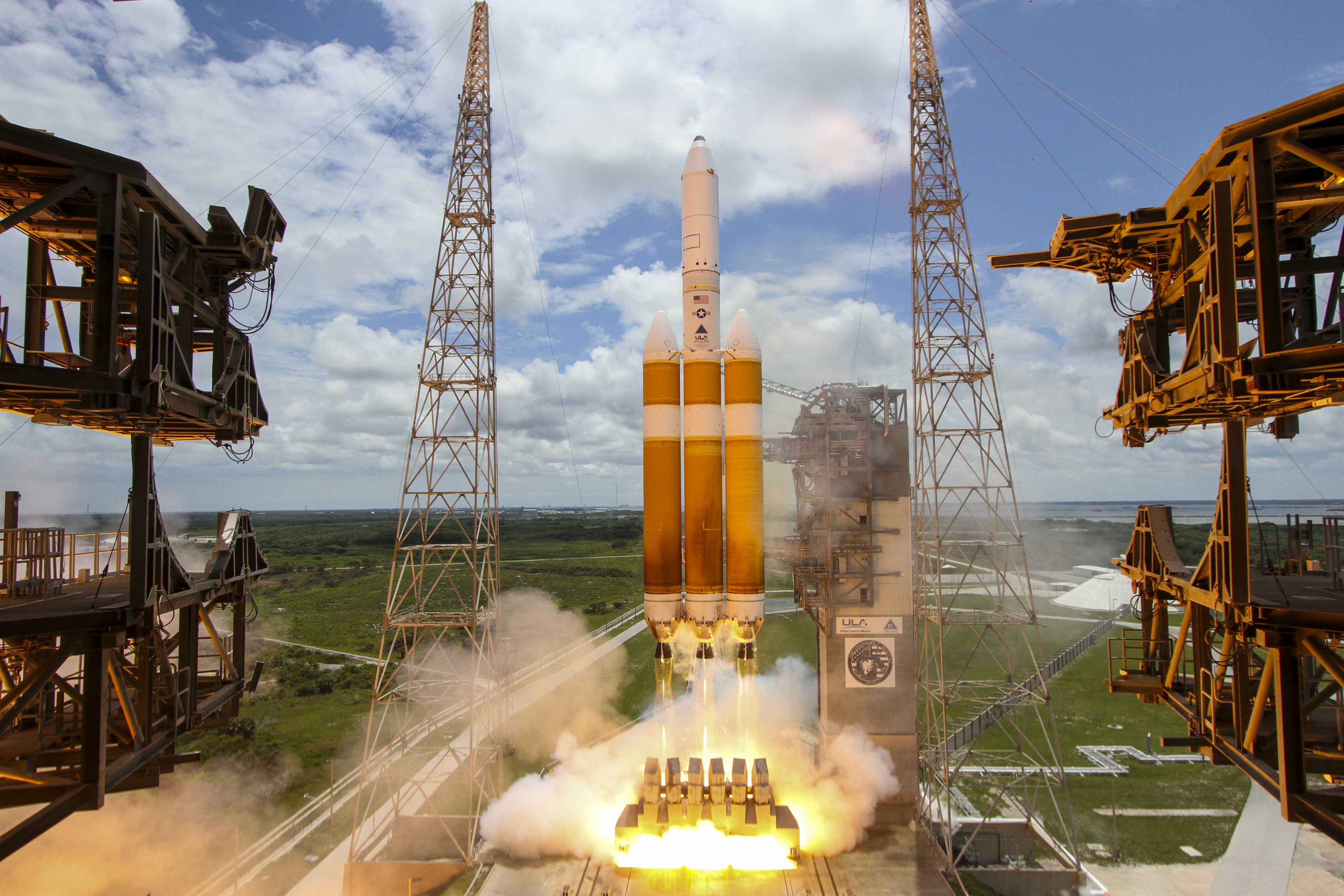Delta IV Heavy | NROL-37 cover image