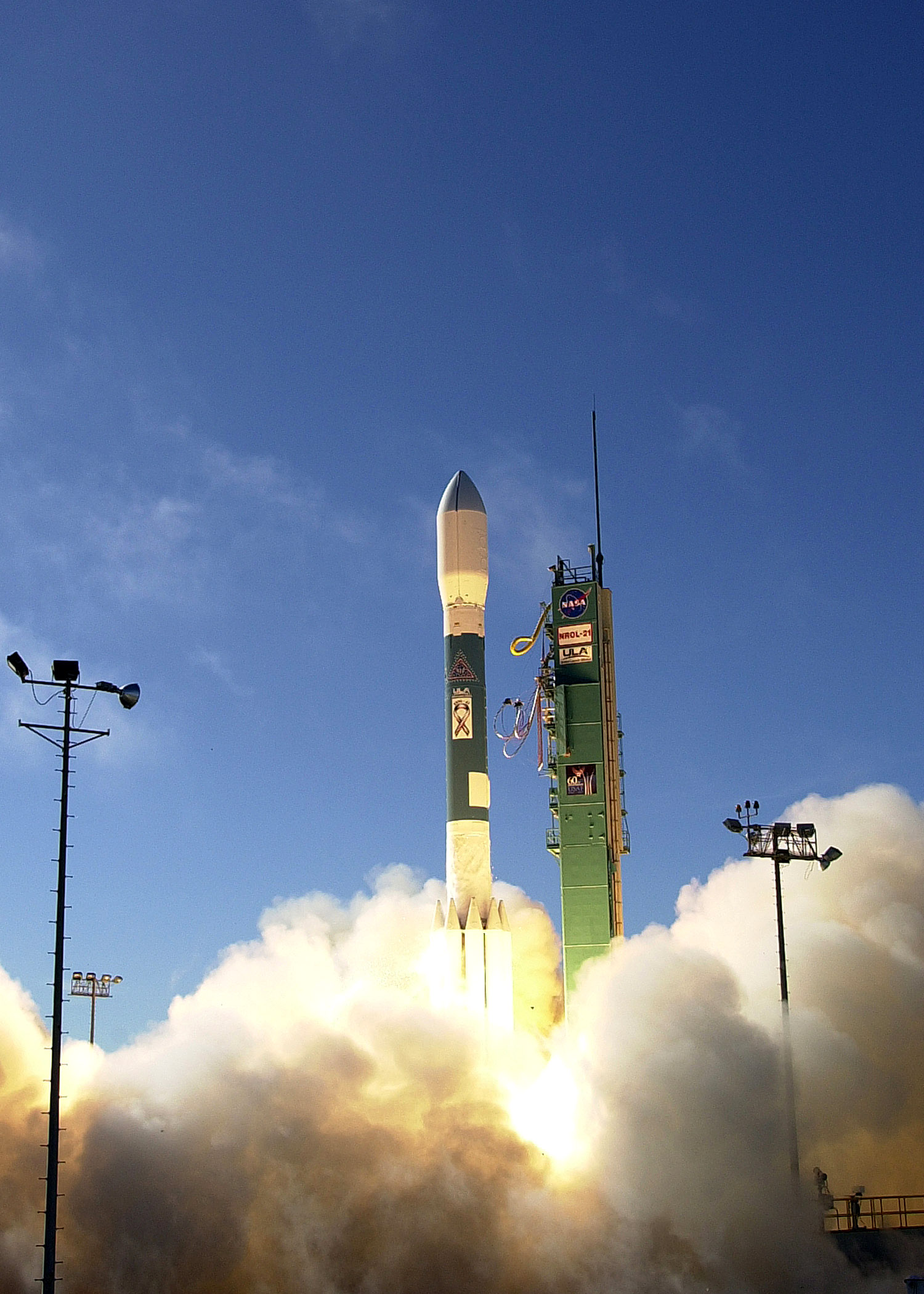 Delta II 7920-10 | NROL-21 cover image