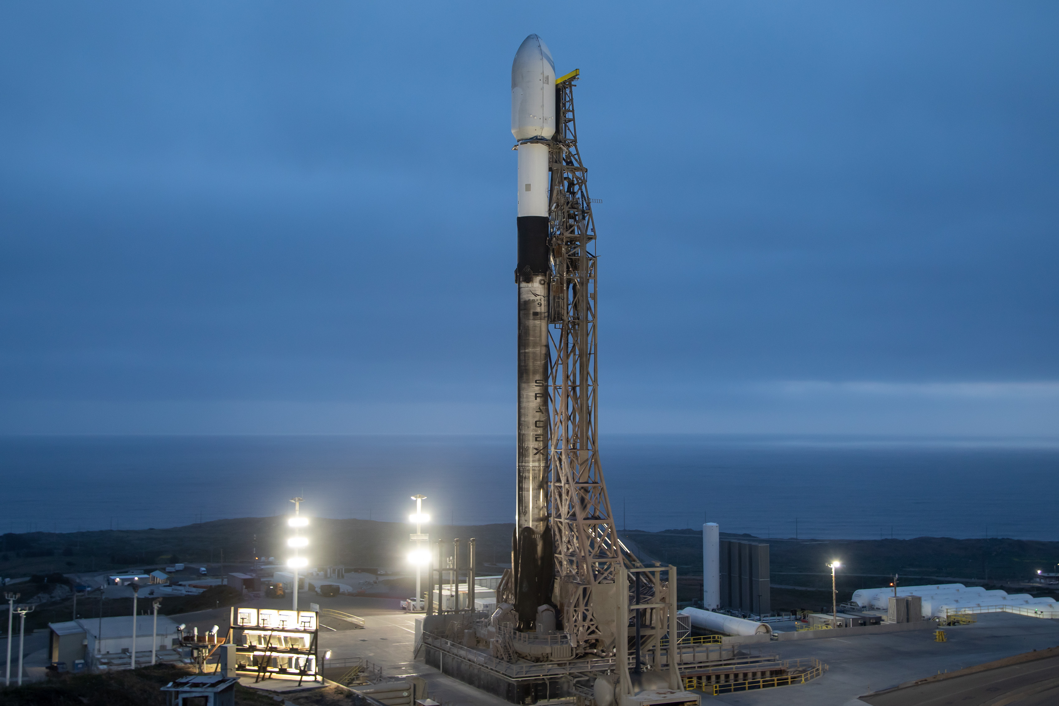 Falcon 9 Block 5 | NROL-113 cover image