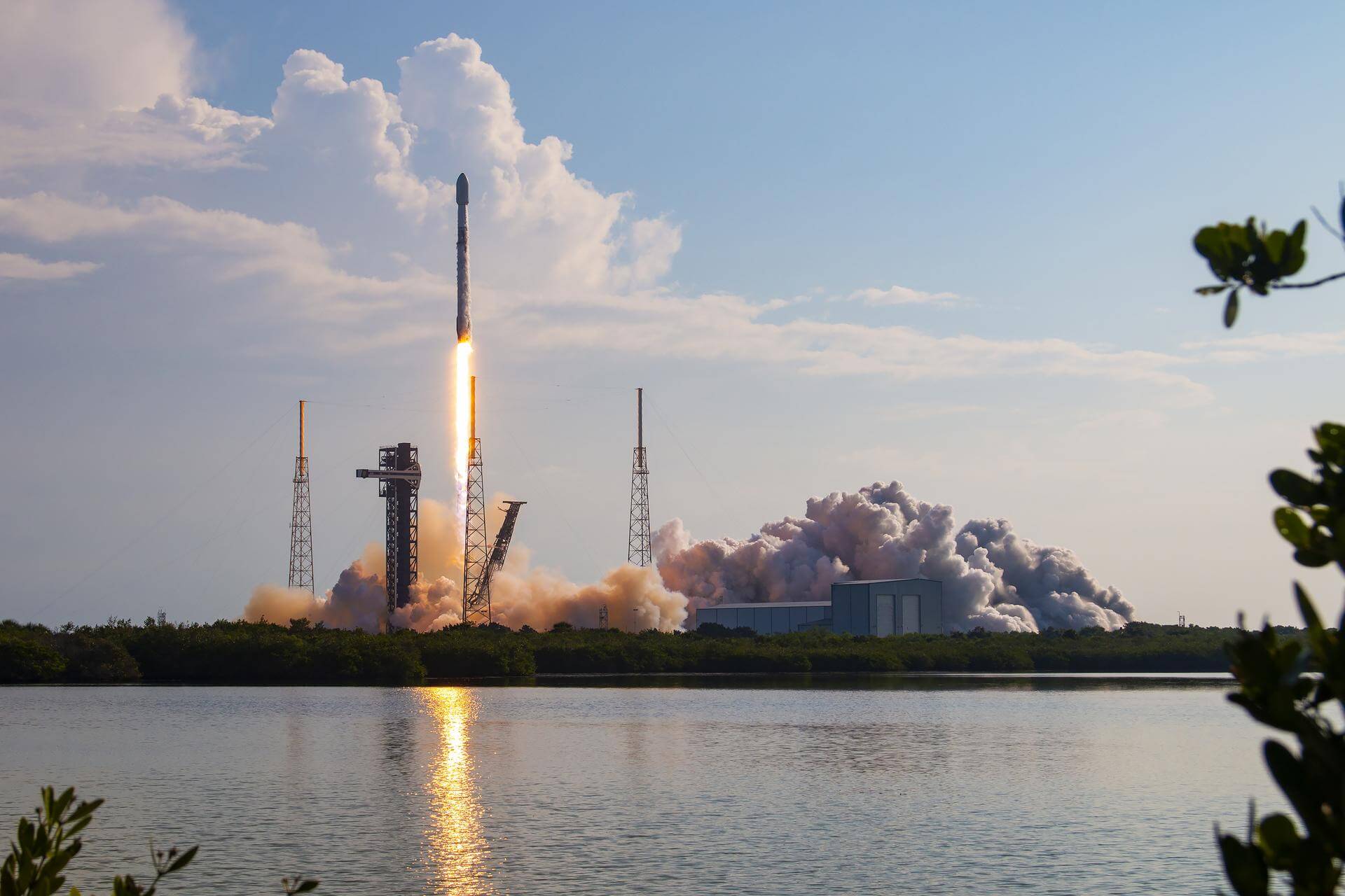 Falcon 9 Block 5 | WorldView Legion 3 & 4 cover image