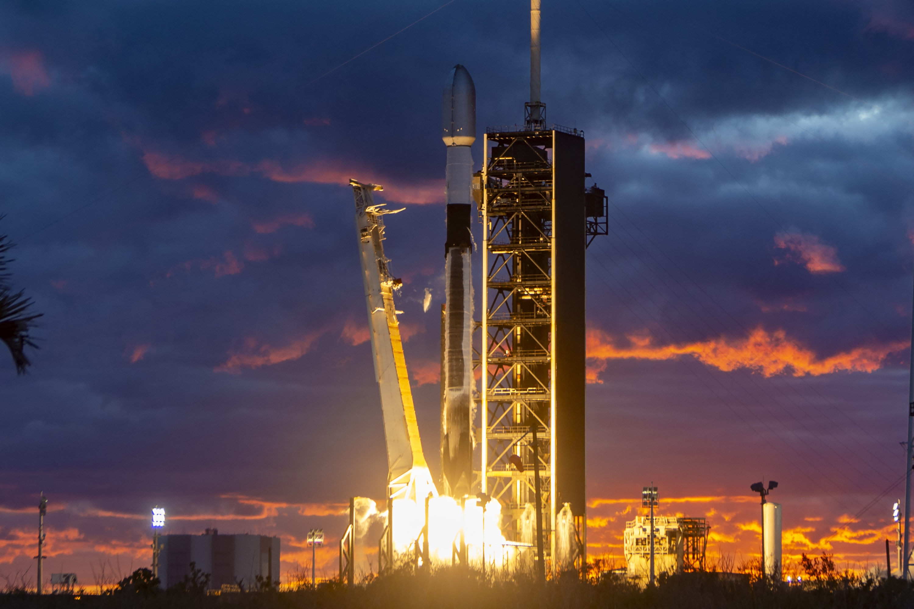 Falcon 9 Block 5 | Optus-X/TD7 cover image