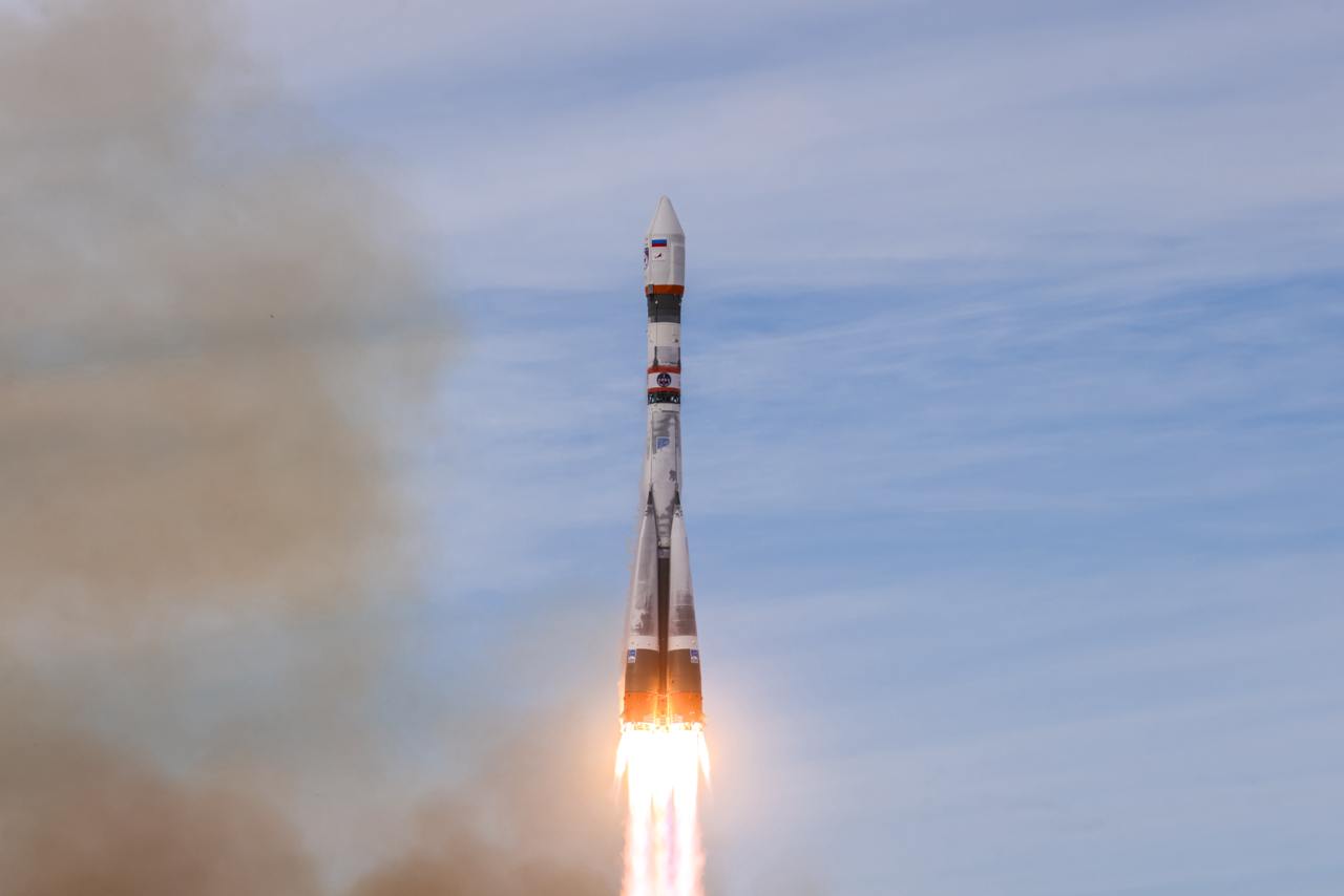 Soyuz 2.1b | Resurs-P No.5 cover image