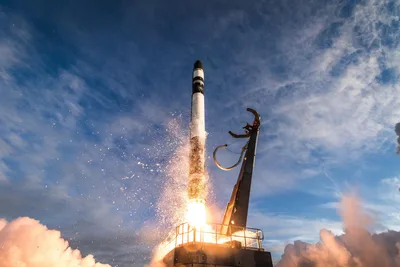 Electron | The Lightning God Defends (iQPS Launch 8) cover image