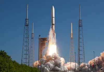 Vulcan VC6L | Amazon Leo (LV-33) cover image