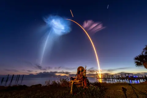 New Science, Supplies Head to ISS on CRS-35