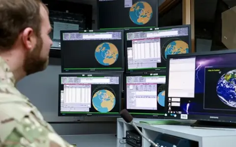 UK to Award £25M Space Surveillance Radar Contract in July 2027
