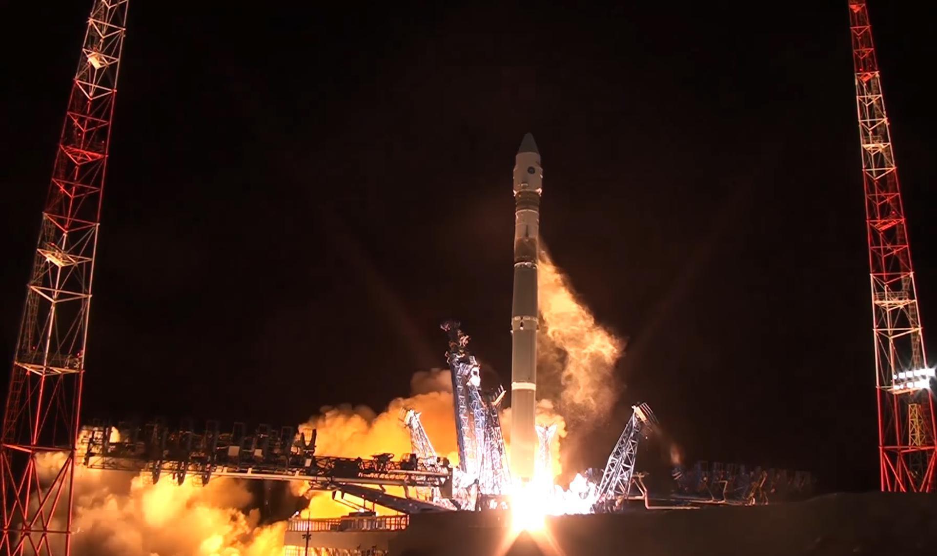 Soyuz cover image